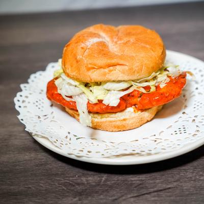 Big Buffalo, fried chicken sandwich.