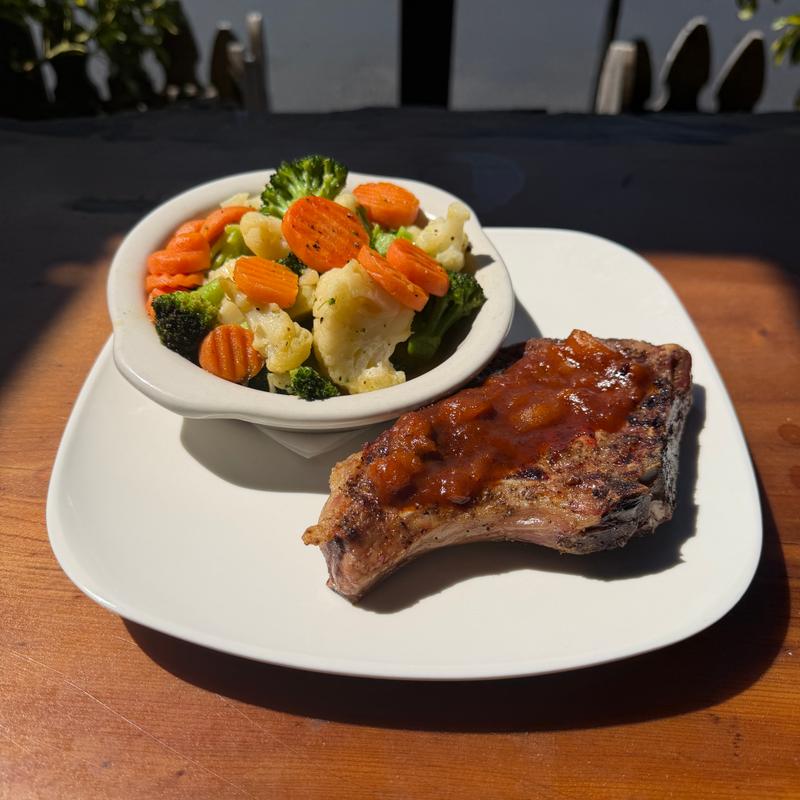 Compare Duroc Grilled Pork Chop photo