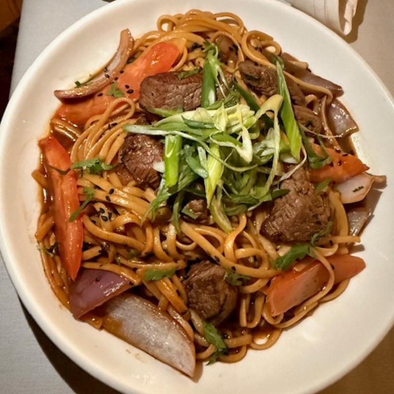 Tallarines Saltados With Tenderloin Tips photo