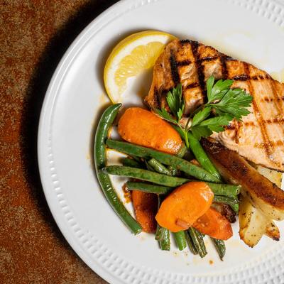 Salmone Alla Griglia, top view