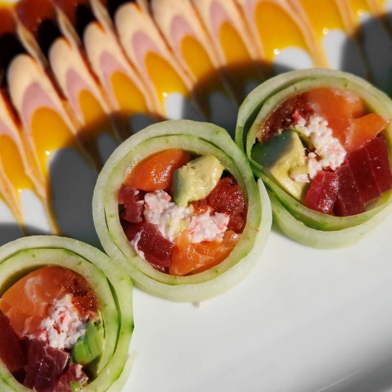 menu item 4 of 38, Summer Love Roll