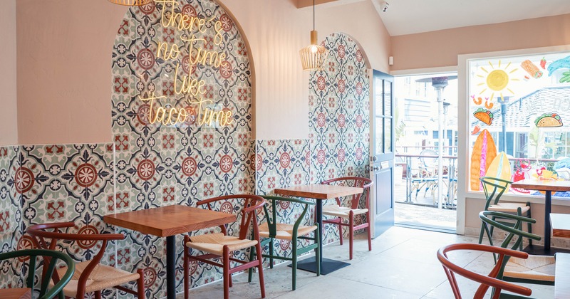 Diner area, tables, chairs