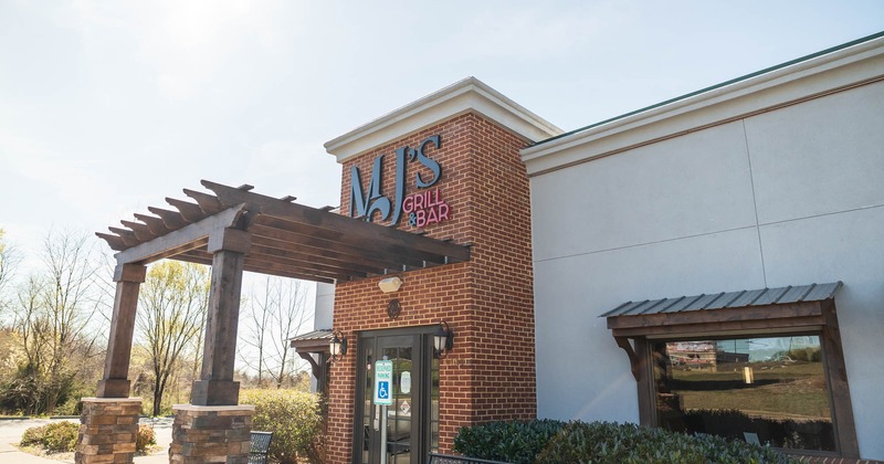 Exterior, entrance to the restaurant