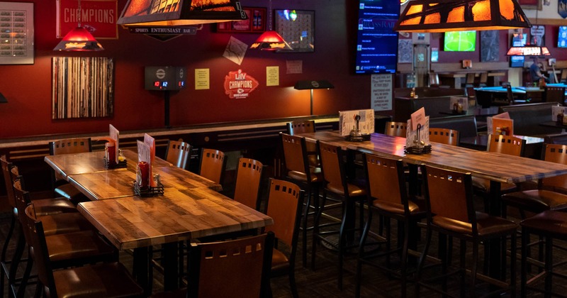 Interior, tables and seats