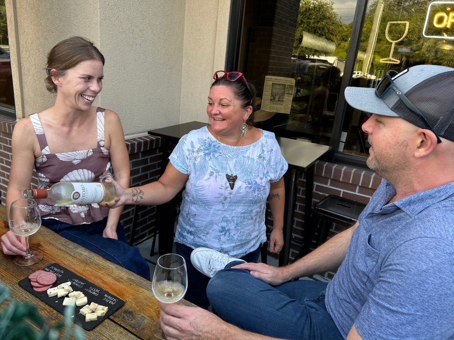 The January Pour Wine Tasting! event photo