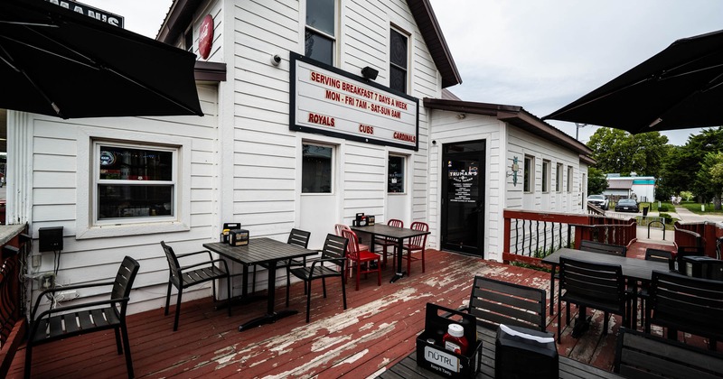 Exterior seating area