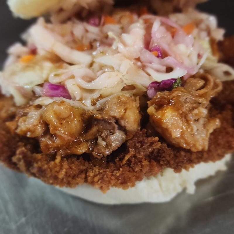 Chick ‘n Pig photo