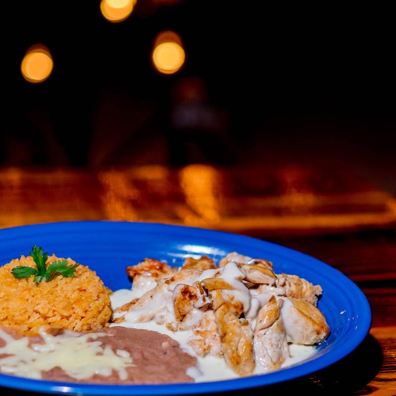 Pollo Con Crema photo