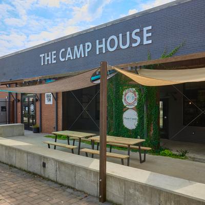 gallery photo number 143