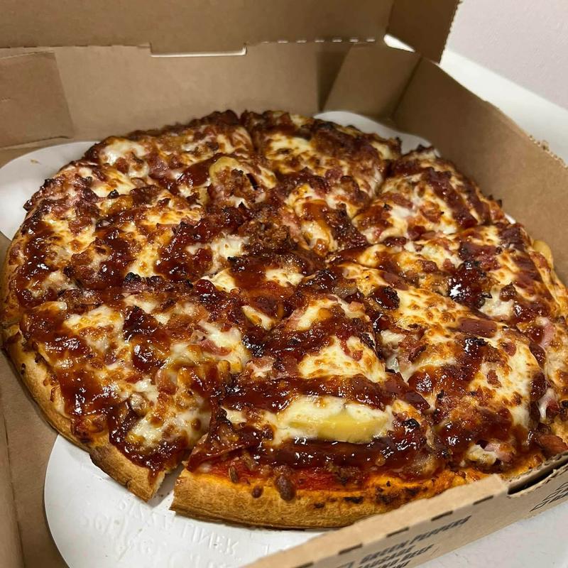 Hometown Classic Pizza photo