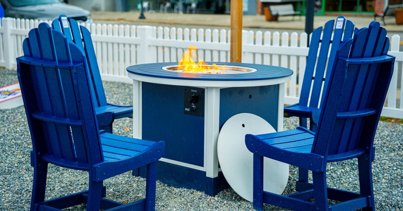 Exterior, seating with fire pit