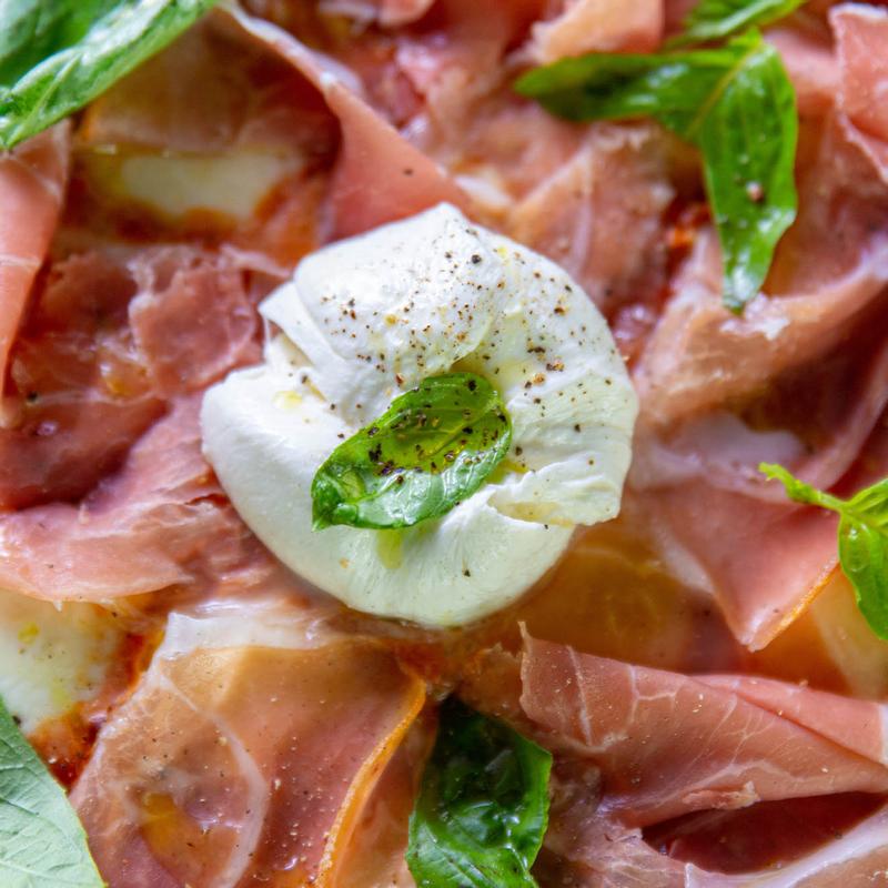 Burrata E Prosciutto photo