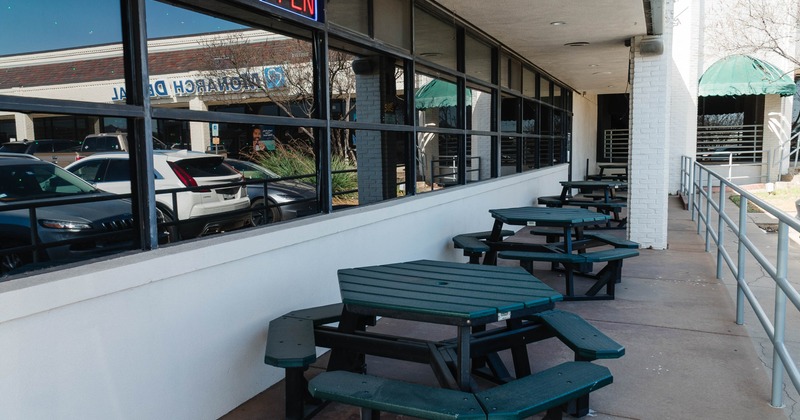 Exterior seating space