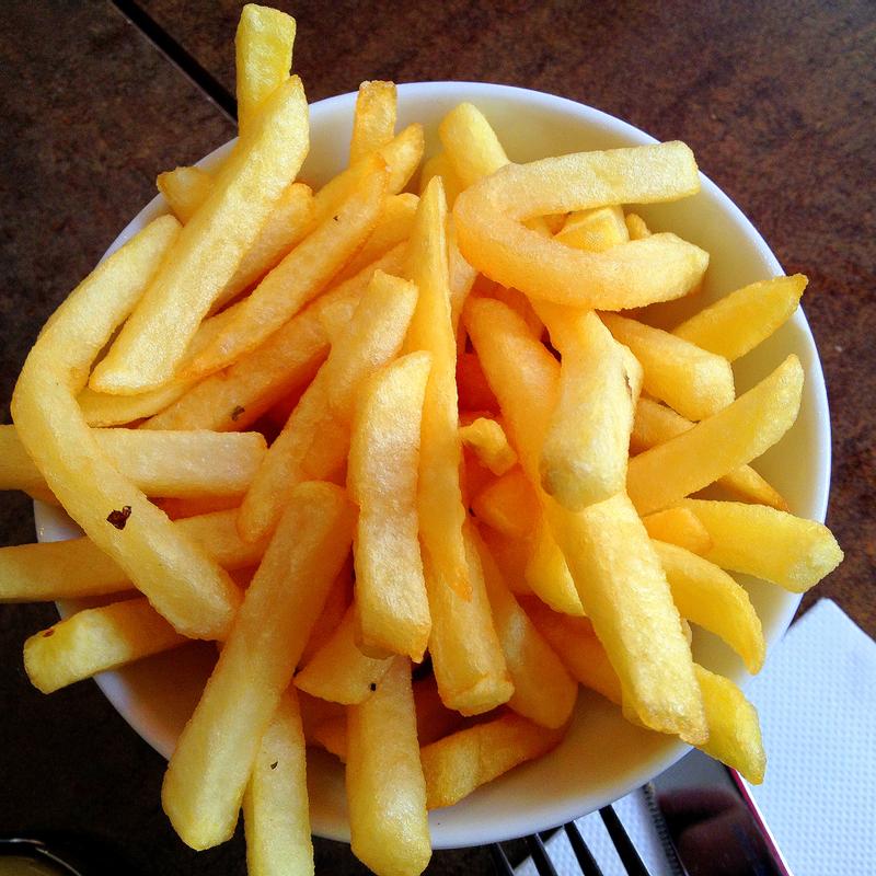 Kids Meal w/ Fries, Chose One: photo