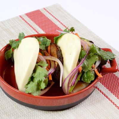 Vietnamese bao bun tacos.