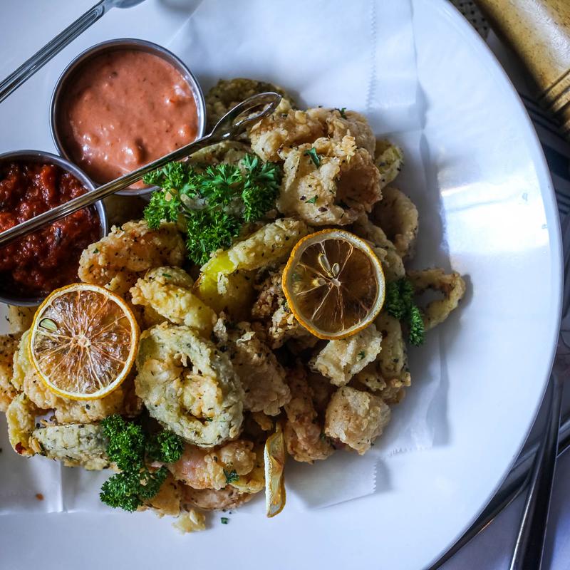 Crispy Calamari & Shrimp photo