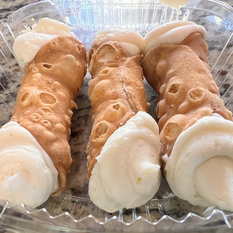 Plain Cannoli photo