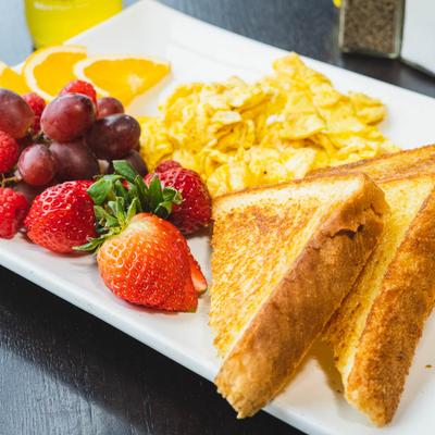 French toast with strawberries.