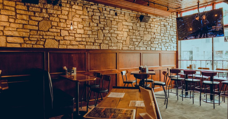 Seating and dining area