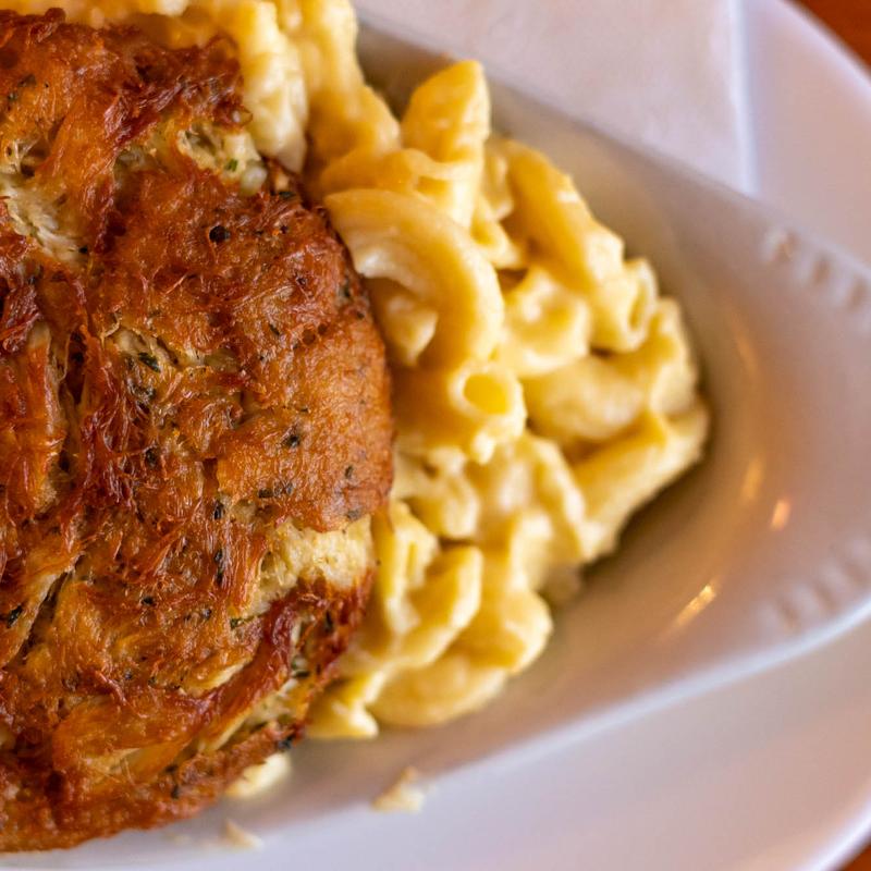 Broiled or Fried Crabcake with Mac & Cheese photo