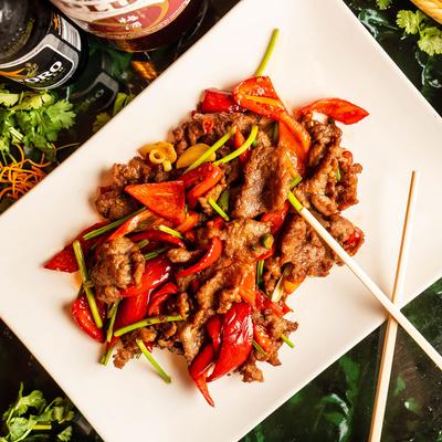 Beef with red peppers