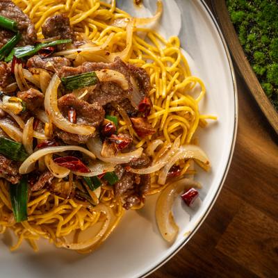 A dish of beef Chow Mein.