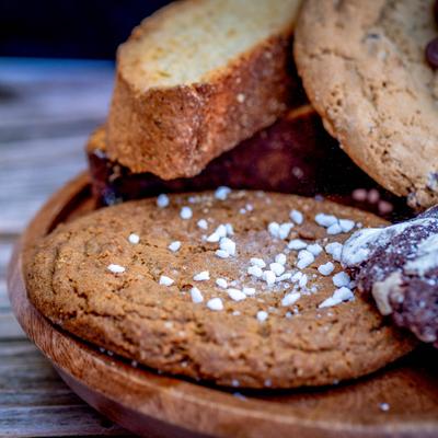ginger molasses, biscotti cookies.
