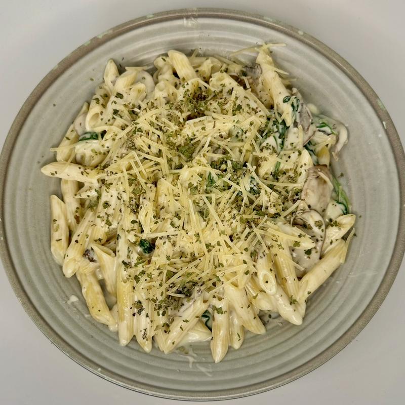 Penne Alfredo photo