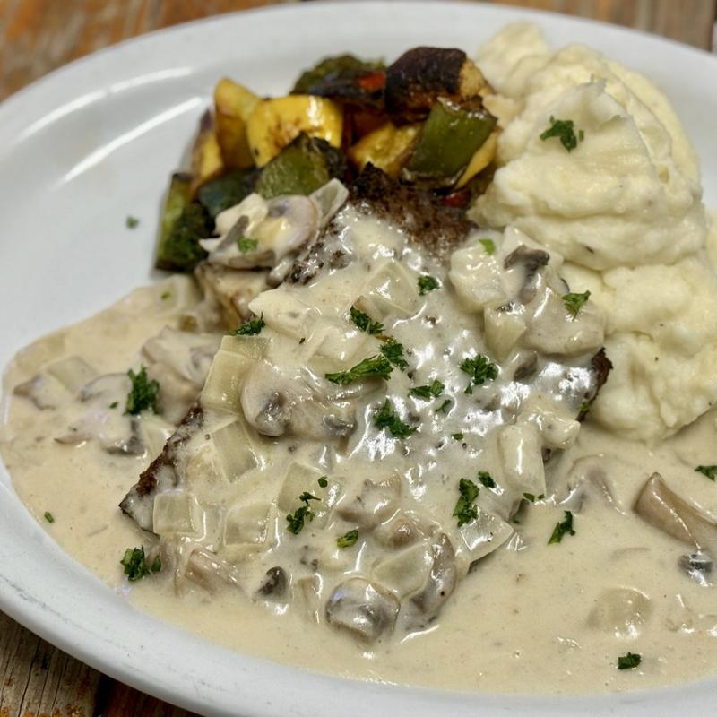 Merry Meatloaf photo