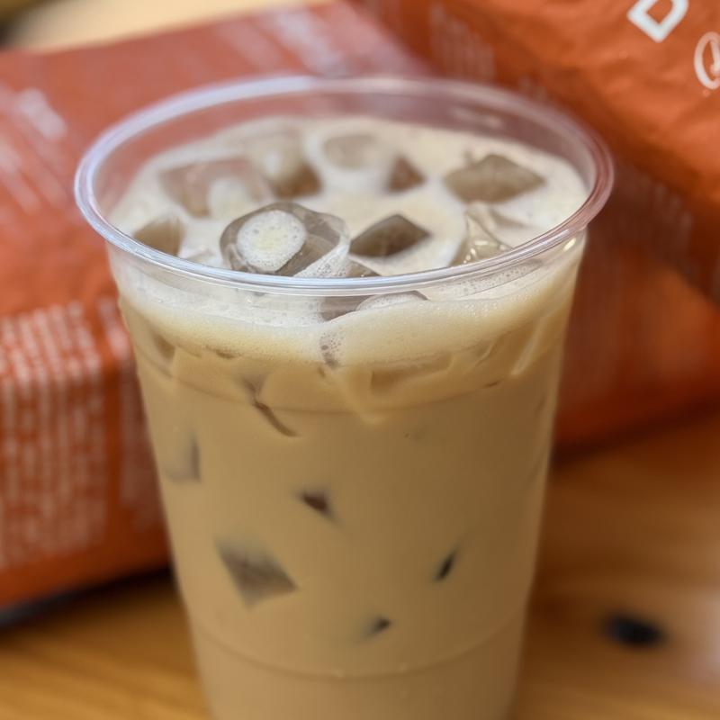 Iced Oatmilk Latte photo