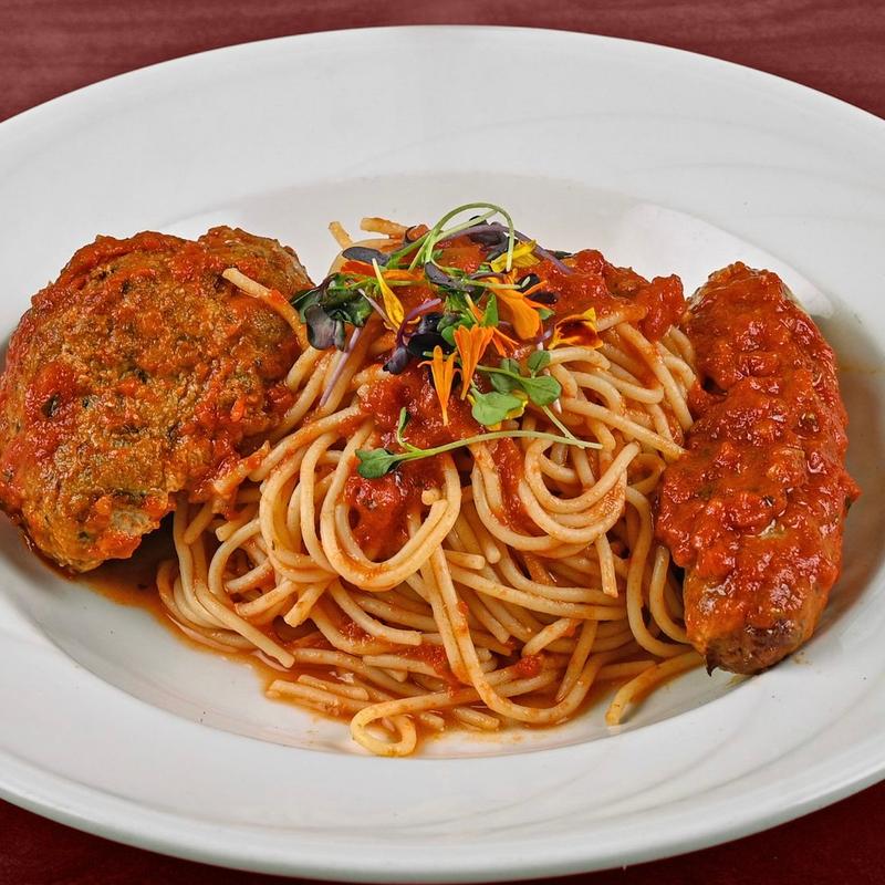 menu item 30 of 42, Spaghetti con Polpette o Salsiccia