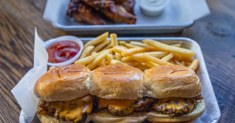 Sliders with dipping and fries