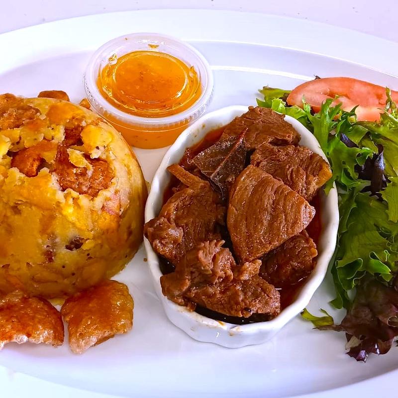 51-Carne de Res Guisada photo