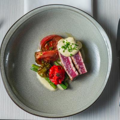 Seared ahi tuna, top view