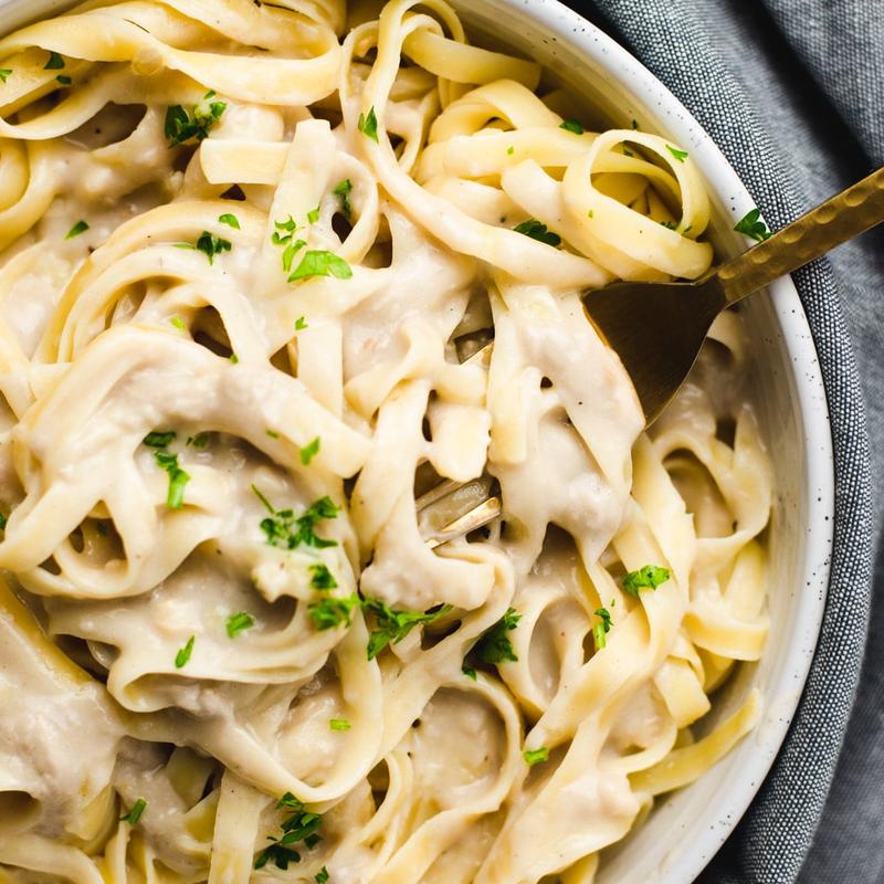PASTA WITH ALFREDO SAUCE photo