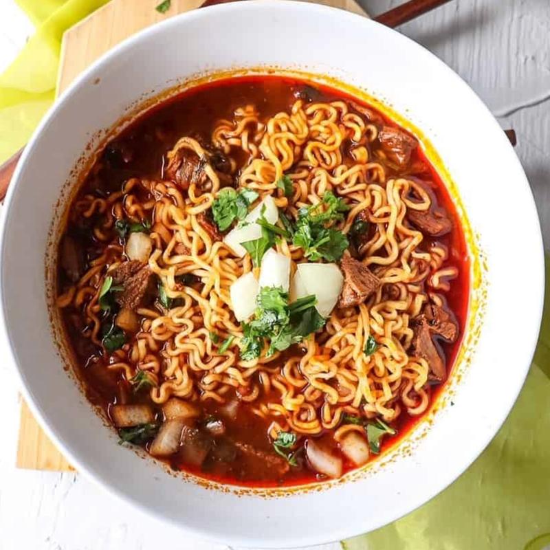 Spicy Brisket Ramen (매운 차돌라면) photo