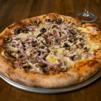 Mushroom and red onion pizza.