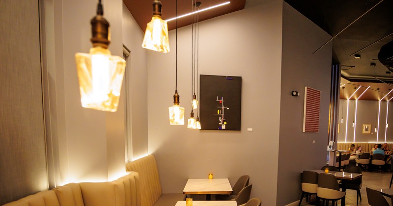 Diner area, tables, chairs