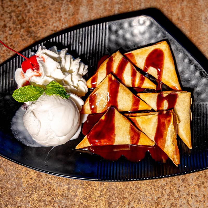 menu item 29 of 30, Fried Banana with Ice Cream