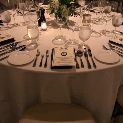 Elegant wedding table setting.