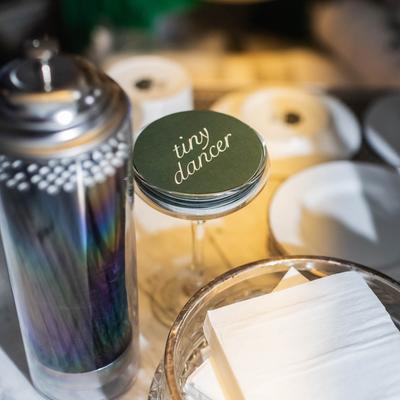 Glasses and napkins.