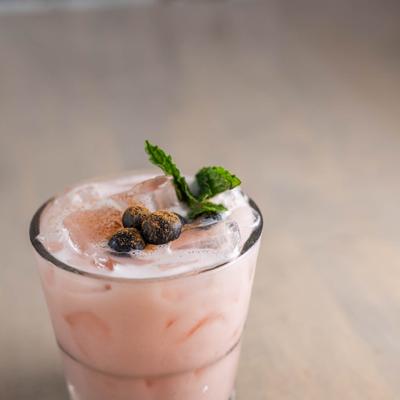 BLUEBERRIES FOR BREAKFAST photo