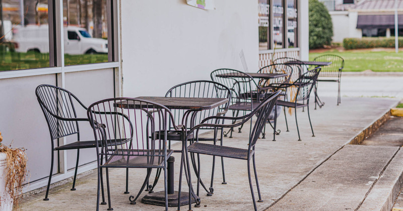 Exterior, tables outside