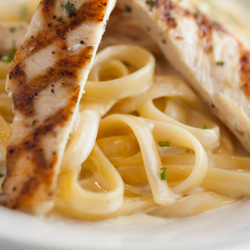 Fettuccine Alfredo photo