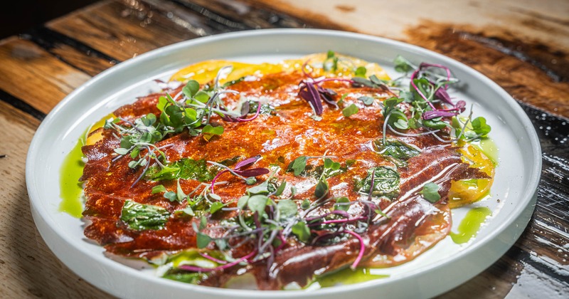 Grilled mozzarella plate