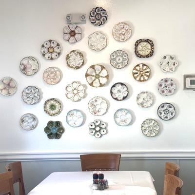 Rips Oyster Plate Collection.