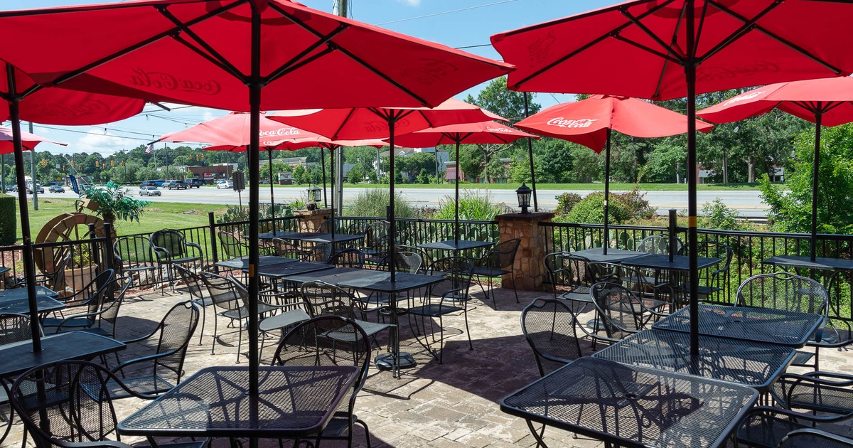 Exterior, tables and chairs