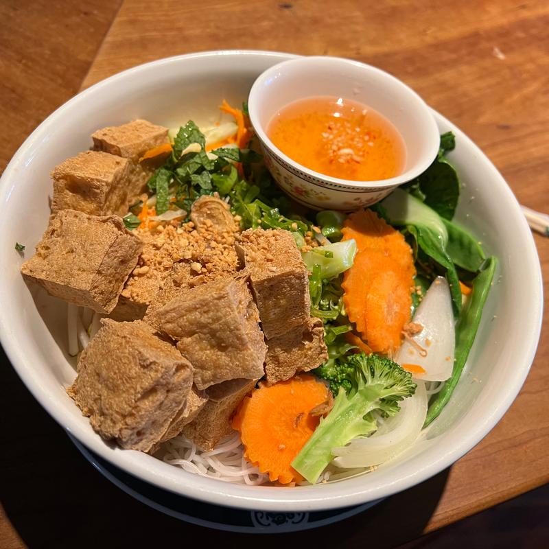 V15. Veggie & Fried Tofu 18 photo