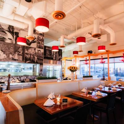 Dining area, banquette seating.