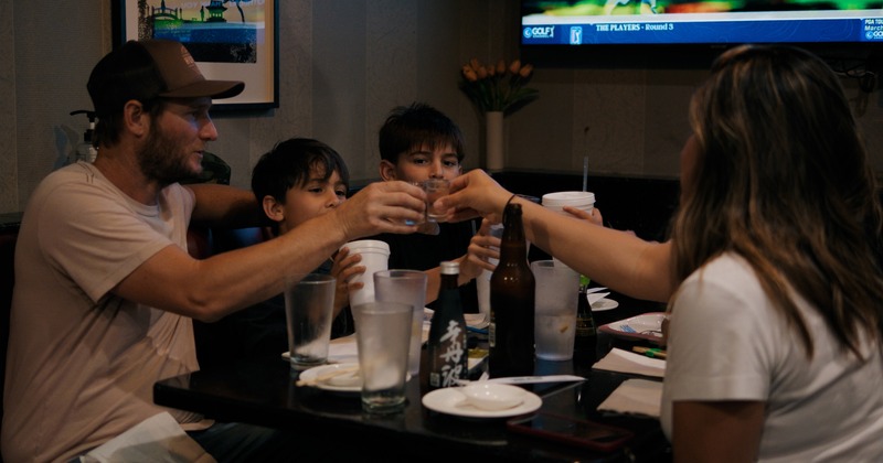 Booths, guests have a toast